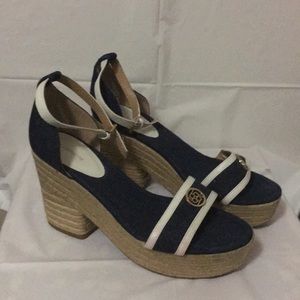 Liz Claiborne platform sandals